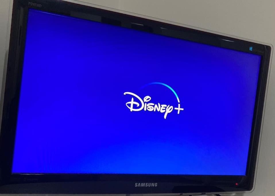 La Scaletta Sul Mare Di Pizzo Wifi E Disney+ Exteriér fotografie
